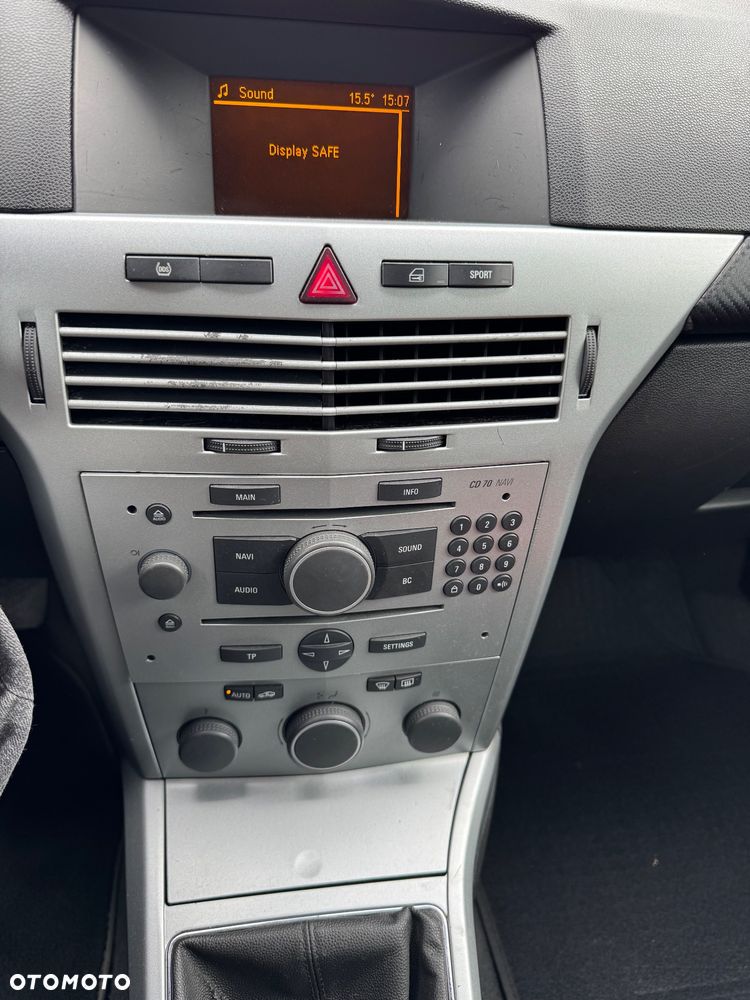 Opel Astra - 12