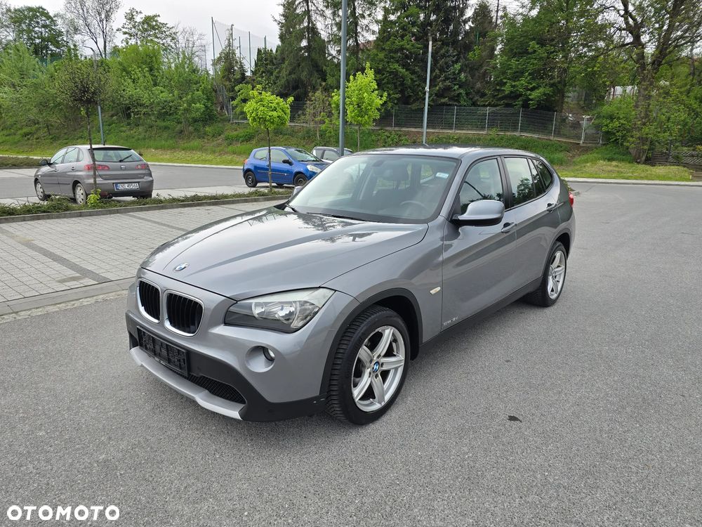 BMW X1 sDrive18d xLine - 24