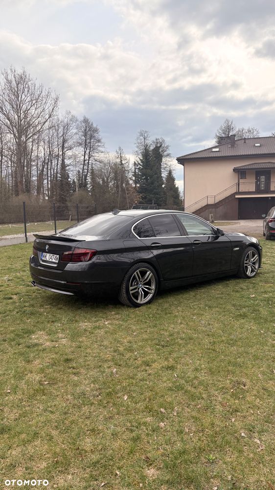 BMW Seria 5 530d xDrive - 2