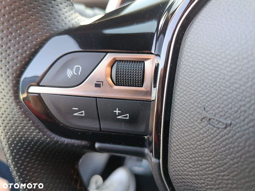 Peugeot 5008 1.5 BlueHDi GT S&S EAT8 - 16