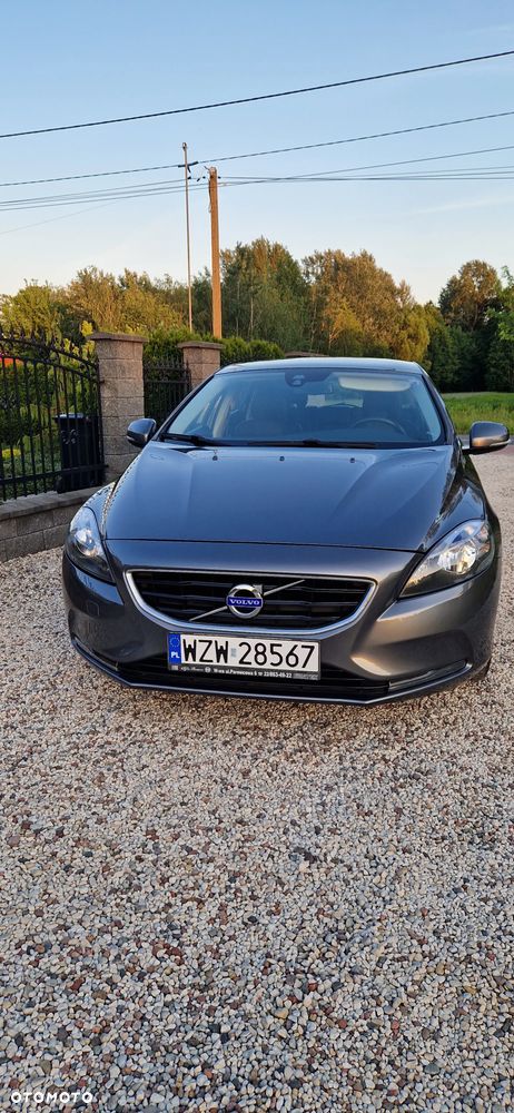 Volvo V40 D2 Momentum - 6