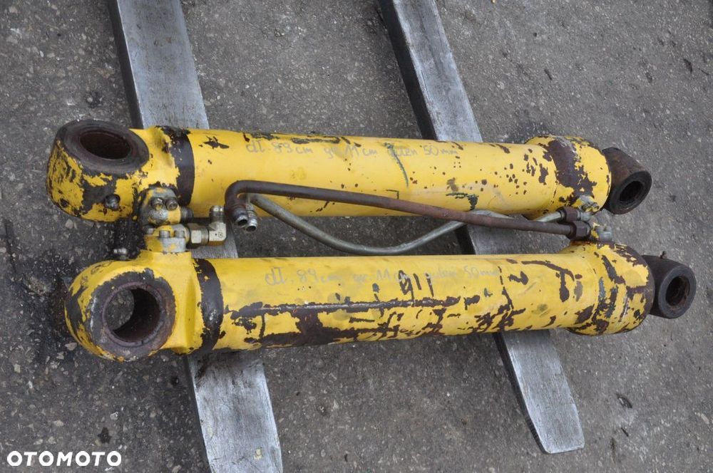SIŁOWNIK HYDRAULICZNY KOMATSU PW 75R 95 DŁ. 89 CM - 3