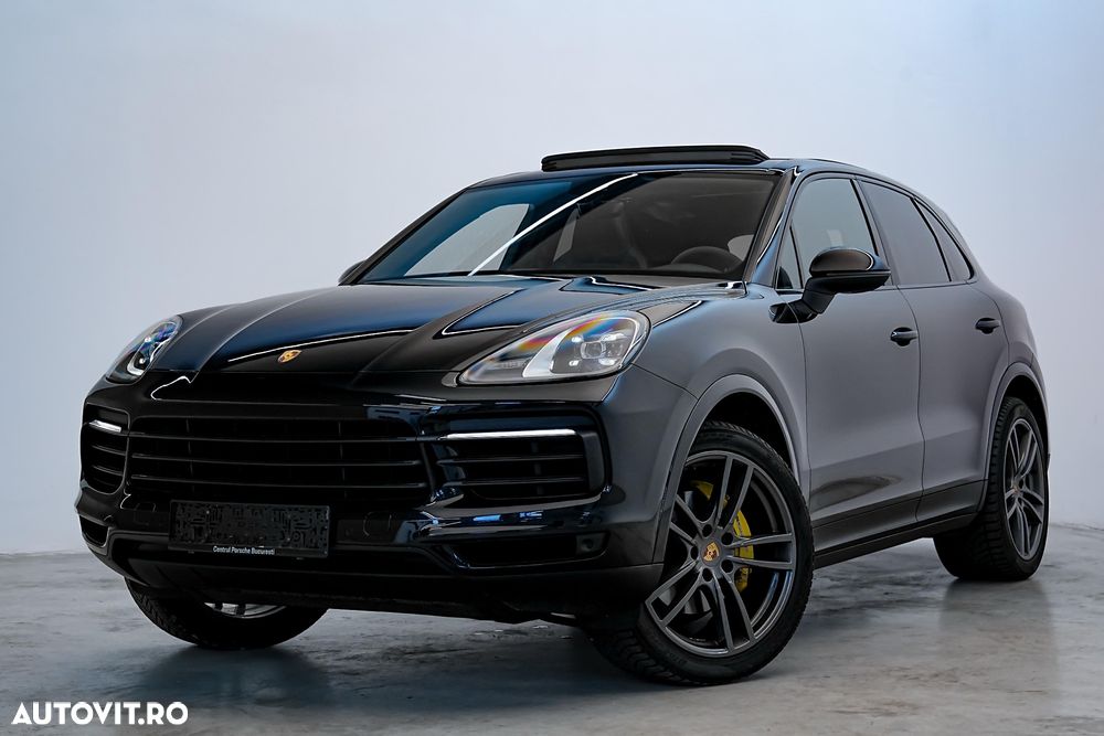 Porsche Cayenne Standard - 2