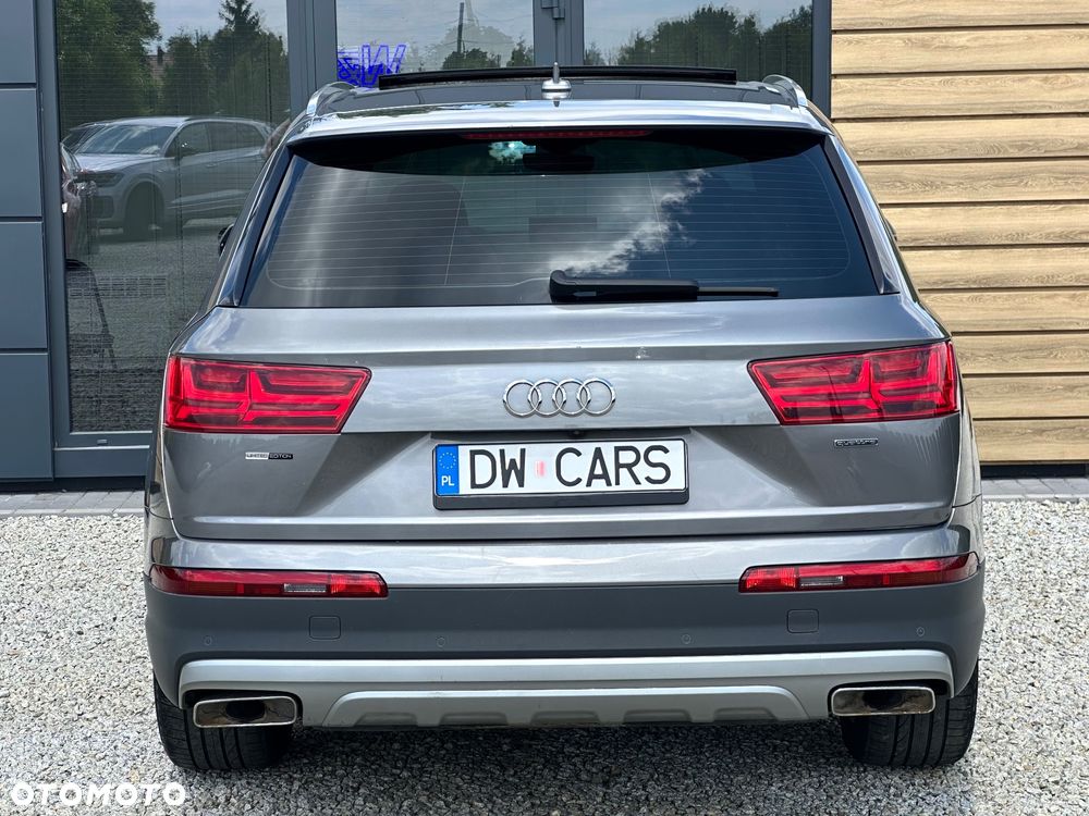 Audi Q7 - 7