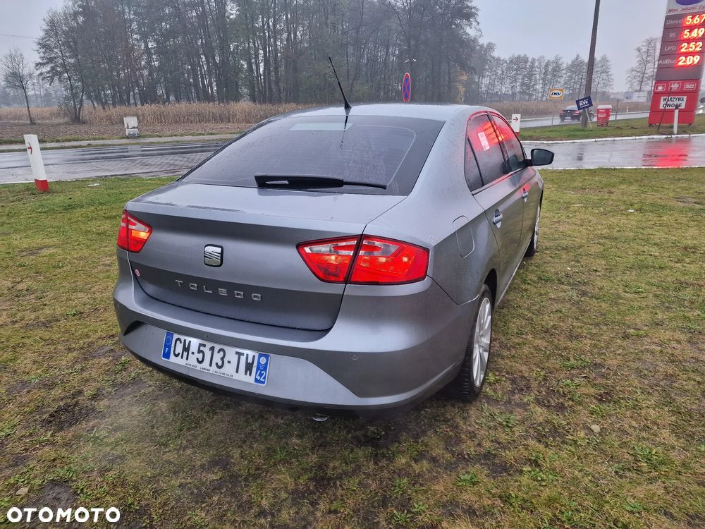Seat Toledo ver-1-6-tdi-style - 6