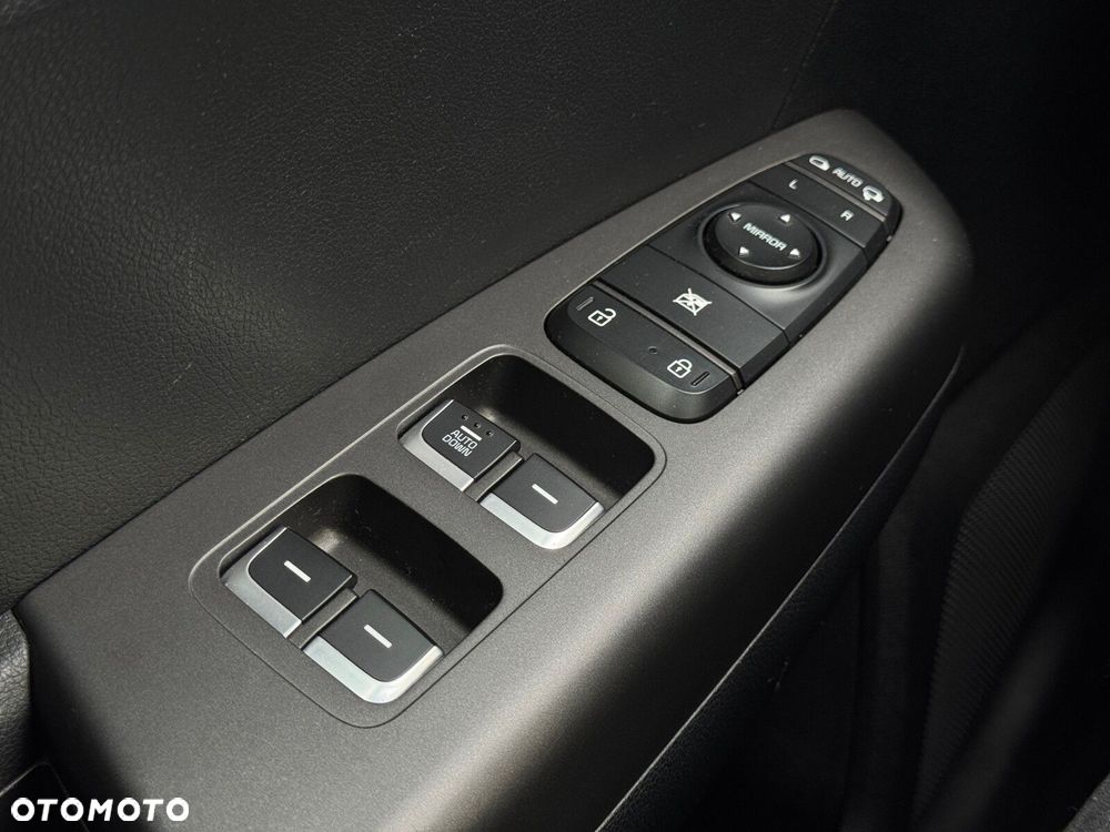 Kia Sportage 1.6 GDI M 2WD - 22