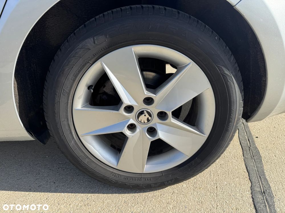 Skoda Octavia 1.0 TSI Joy - 7