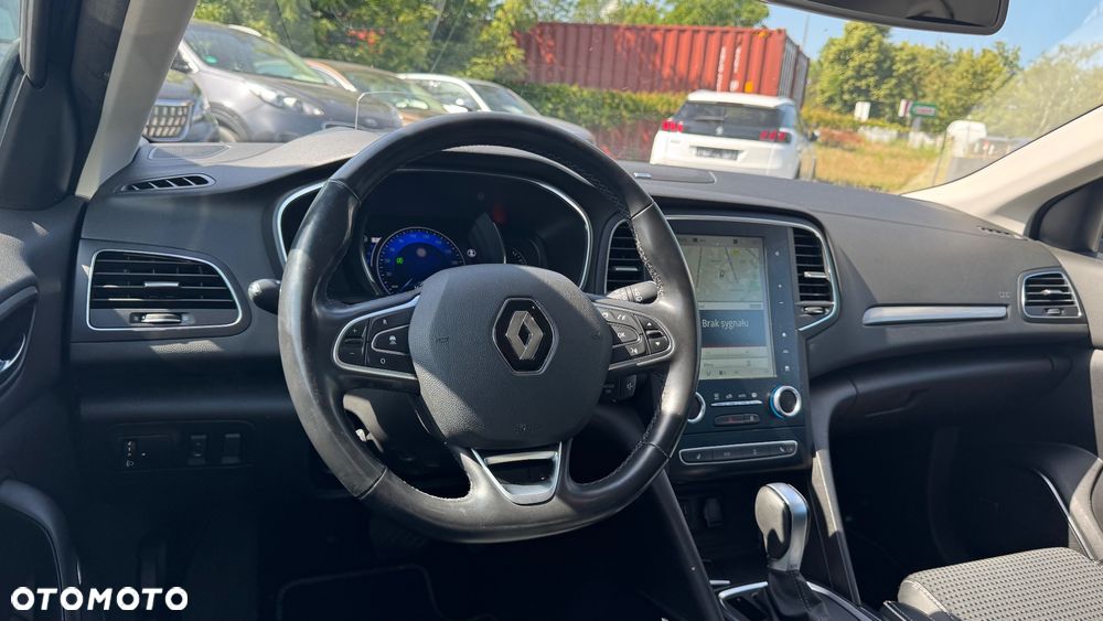 Renault Megane ENERGY TCe 140 EDC BOSE EDITION - 28