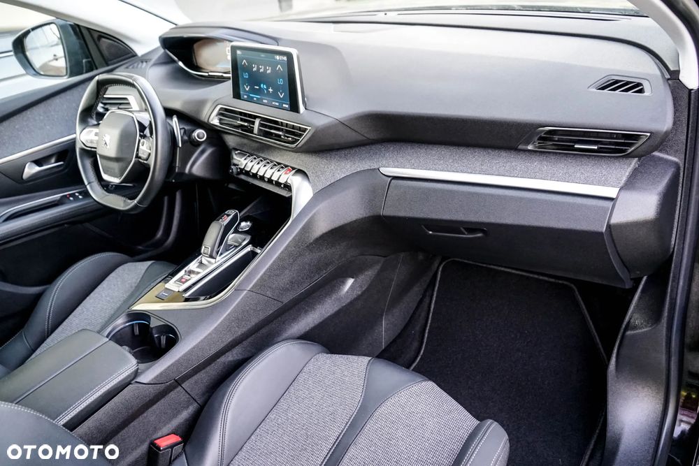 Peugeot 3008 BlueHDi 130 Stop & Start EAT8 Allure - 29
