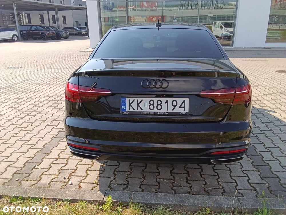 Audi A4 Limousine - 6