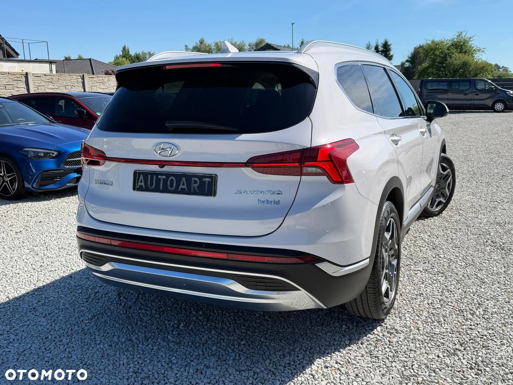 Hyundai Santa Fe 1.6 HEV 2WD SEVEN Signature - 13