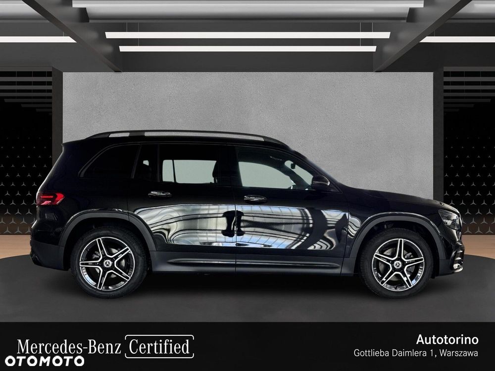 Mercedes-Benz GLB - 6