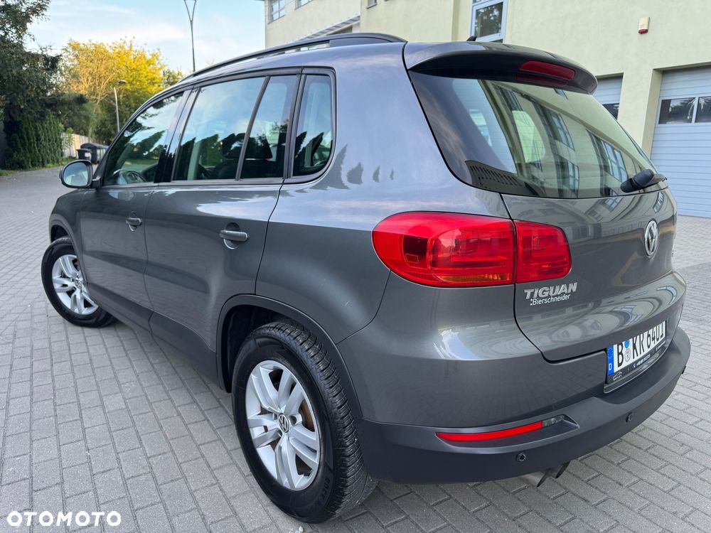 Volkswagen Tiguan - 5
