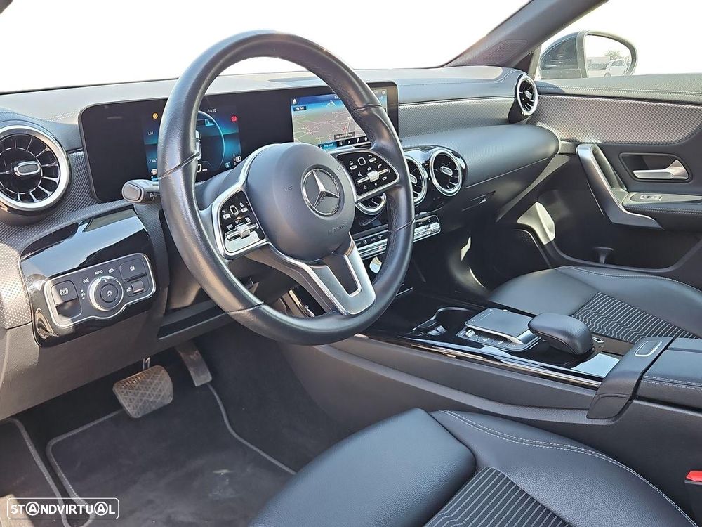Mercedes-Benz CLA 180 d 8G-DCT Progressive - 11