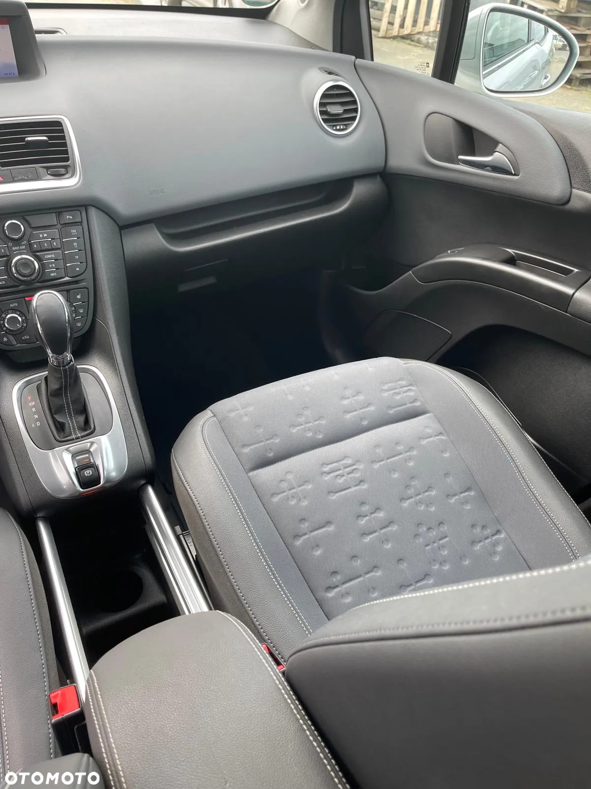 Opel Meriva - 27