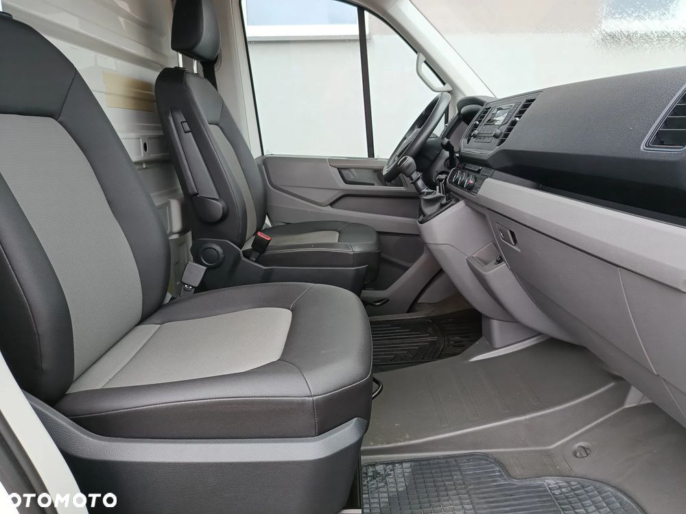 Volkswagen CRAFTER 2,0tdi 140KM Nowy model - 18