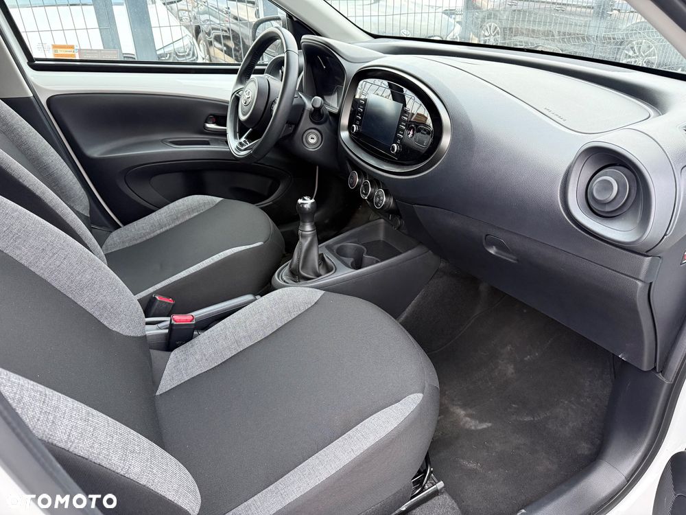 Toyota Aygo X - 26