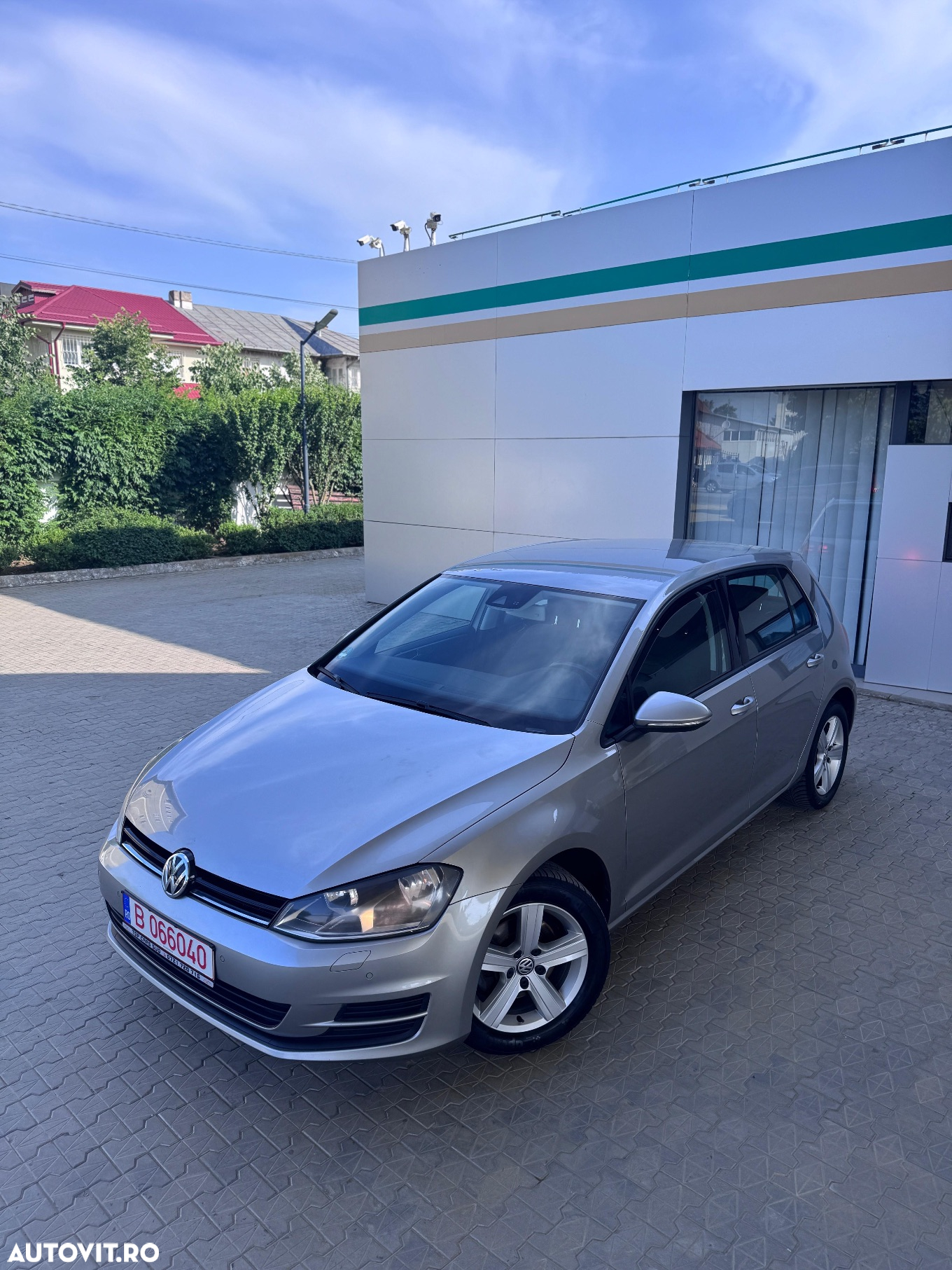 Volkswagen Golf 1.2 TSI BlueMotion Technology Trendline - 4