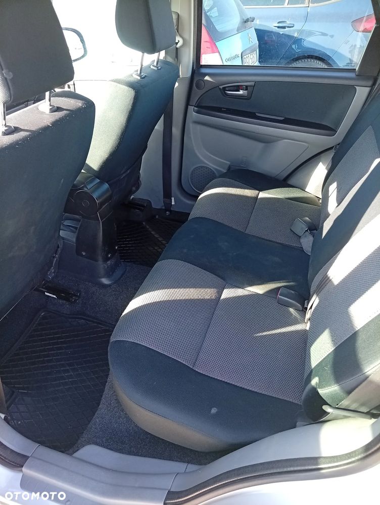 Suzuki SX4 1.6 GLX / Comfort - 5