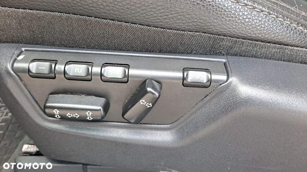 Volvo XC 90 2.9 T6 - 19