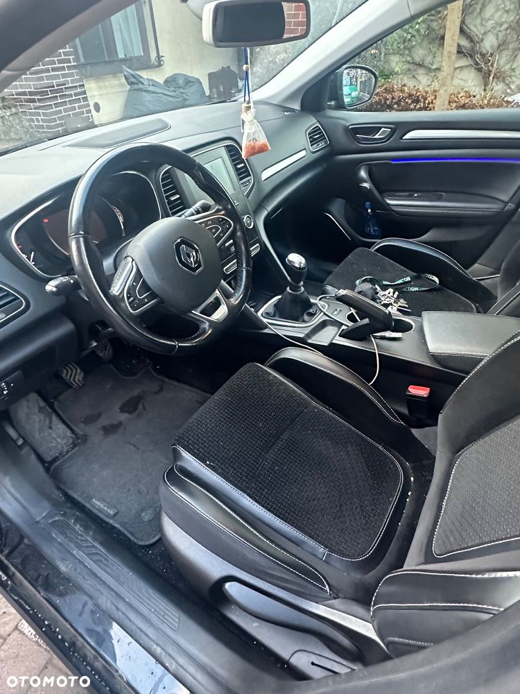 Renault Megane 1.3 TCe FAP Life - 4