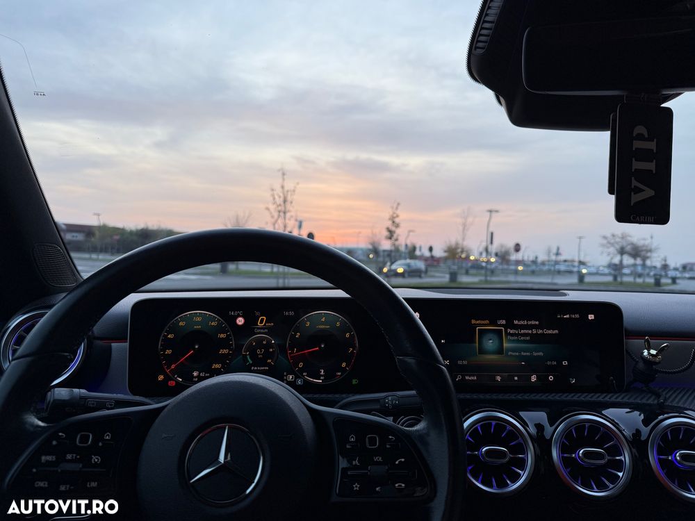 Mercedes-Benz A 200 7G-DCT Peak Edition - 5