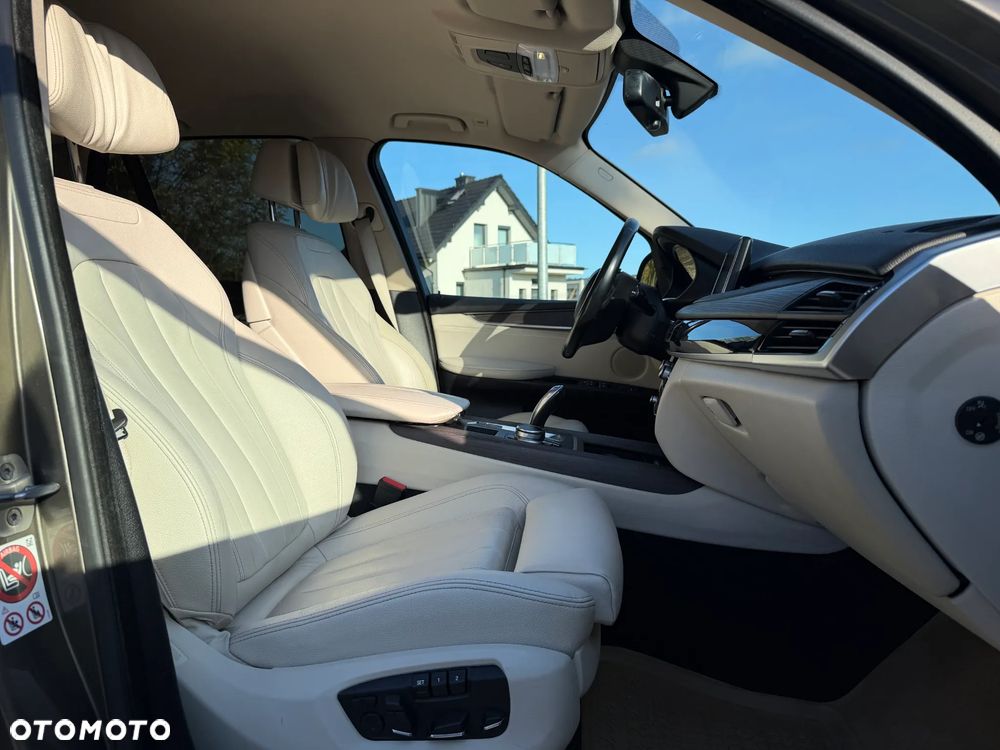 BMW X5 xDrive25d - 13