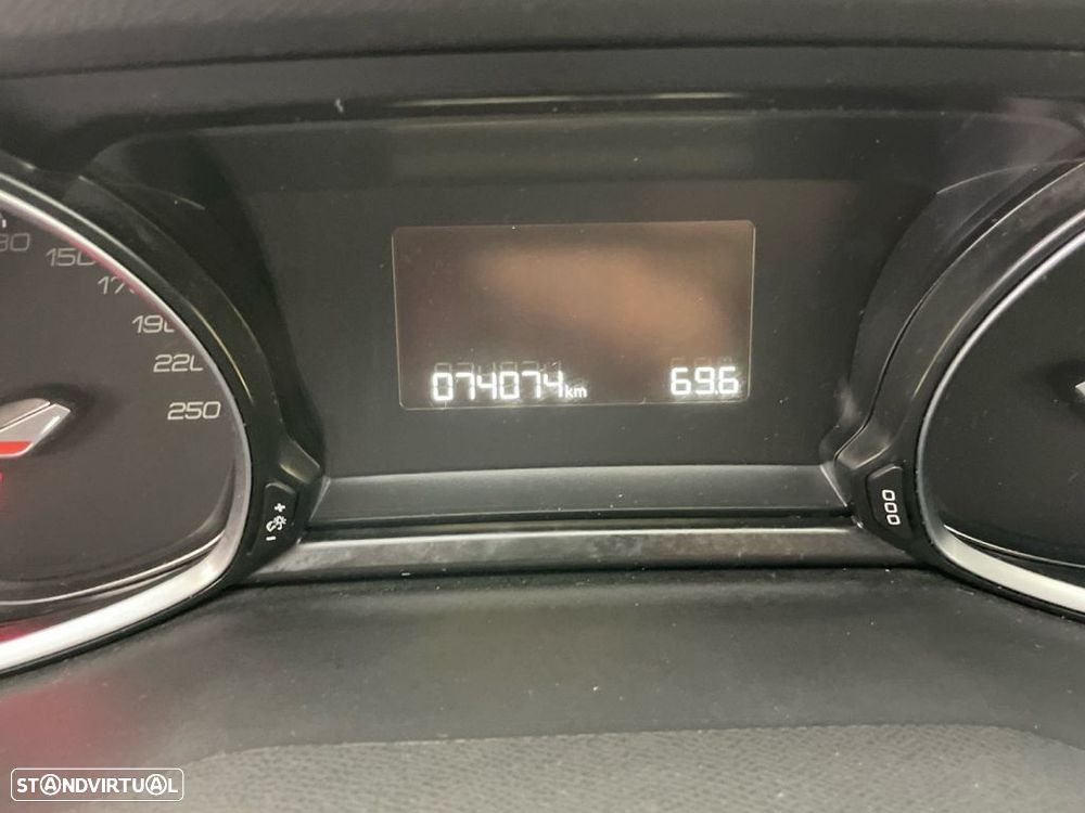 Peugeot 308 1.5 BlueHDi Allure - 9