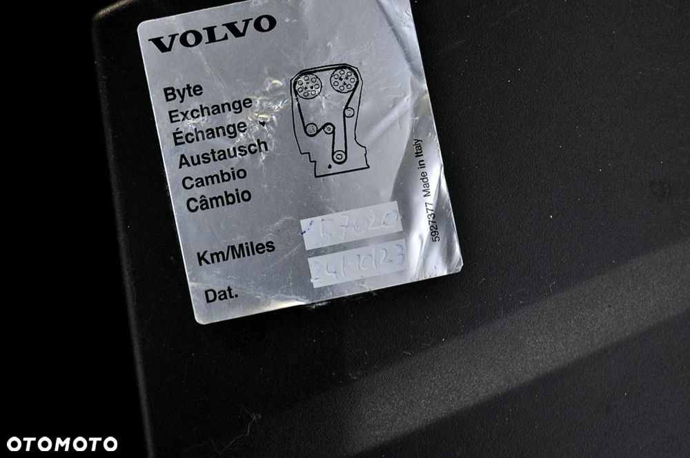 Volvo V90 D3 Momentum Pro - 16