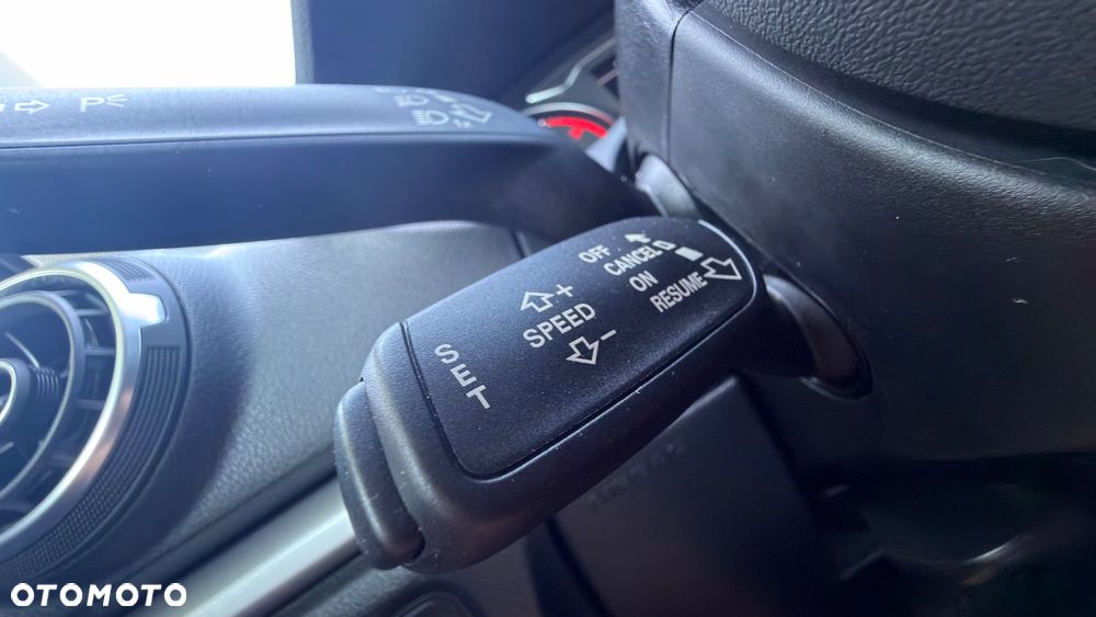 Audi A3 Sportback 1.8 TFSI S tronic S line Sportpaket - 38