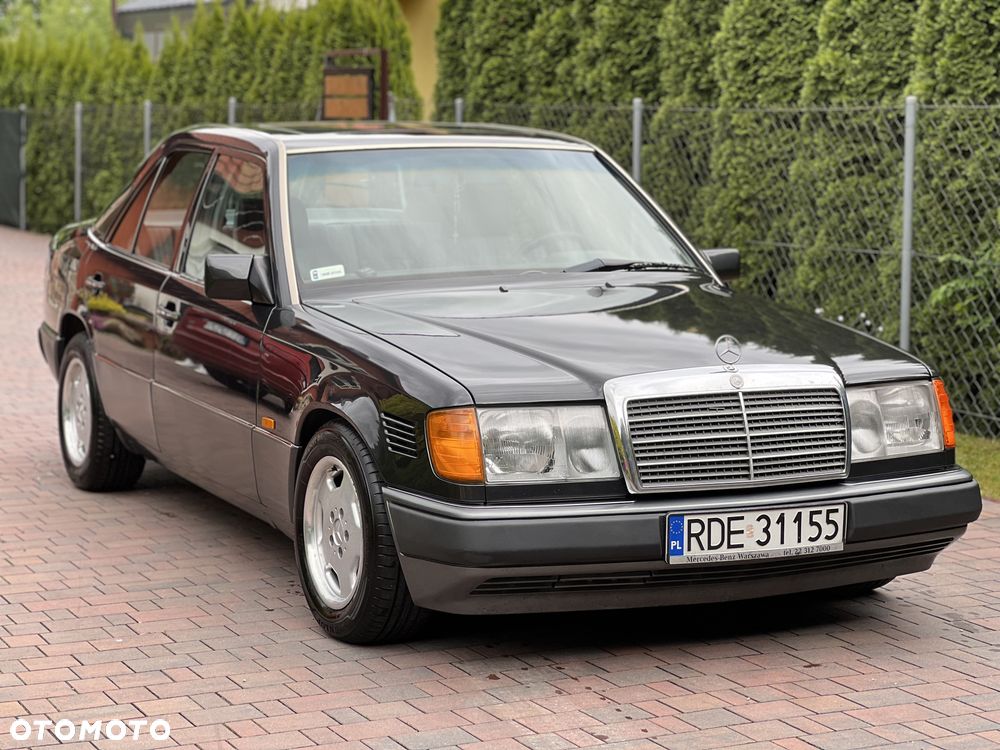 Mercedes-Benz W124 (1984-1993) - 11