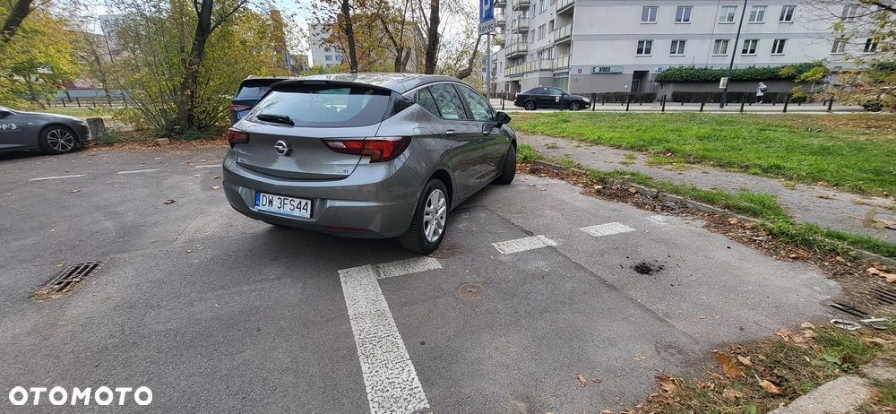 Opel Astra 2018 photo 4