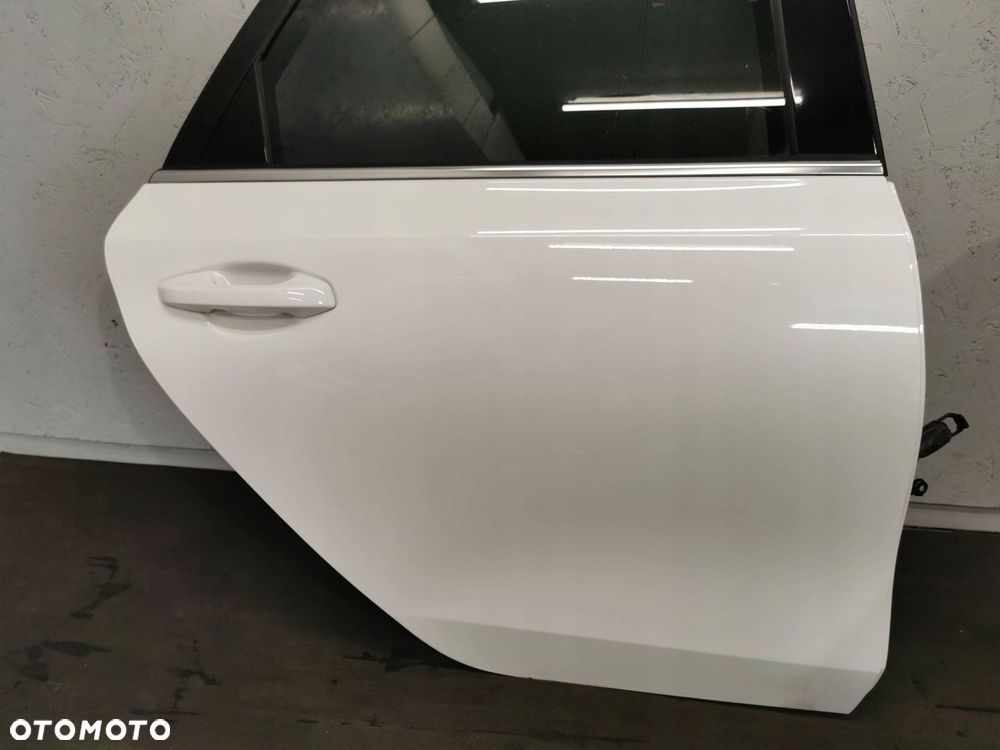 KIA PROCEED 3 III CD HW HW2 Drzwi prawy tył prawe tylne idealne - 8