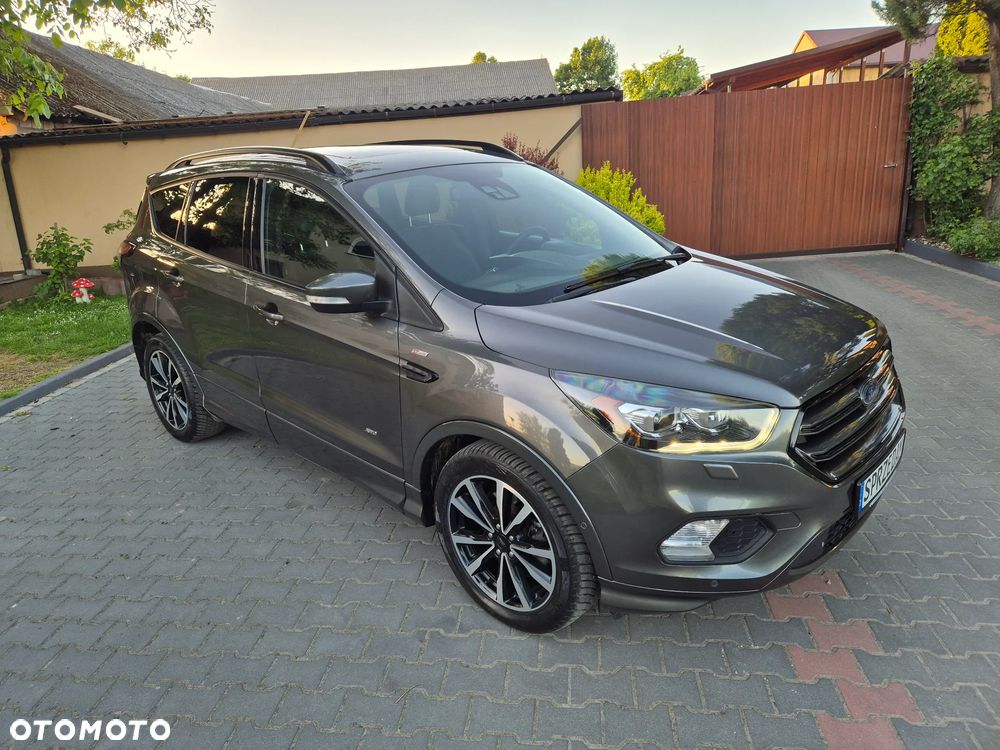 Ford Kuga 2.0 TDCi 4x4 ST-Line - 14