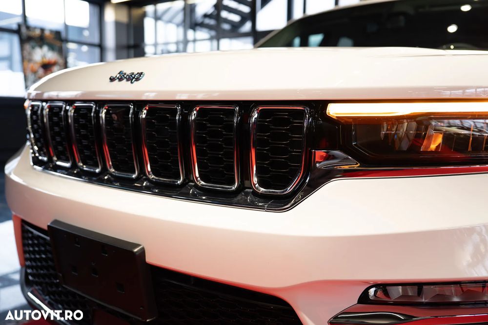 Jeep Grand Cherokee - 9