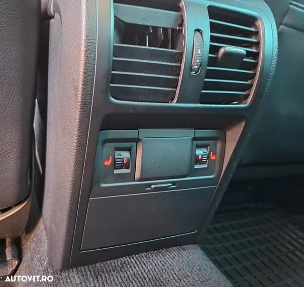 Volkswagen Passat CC 2.0 TDI 4Motion DSG Exclusive - 14