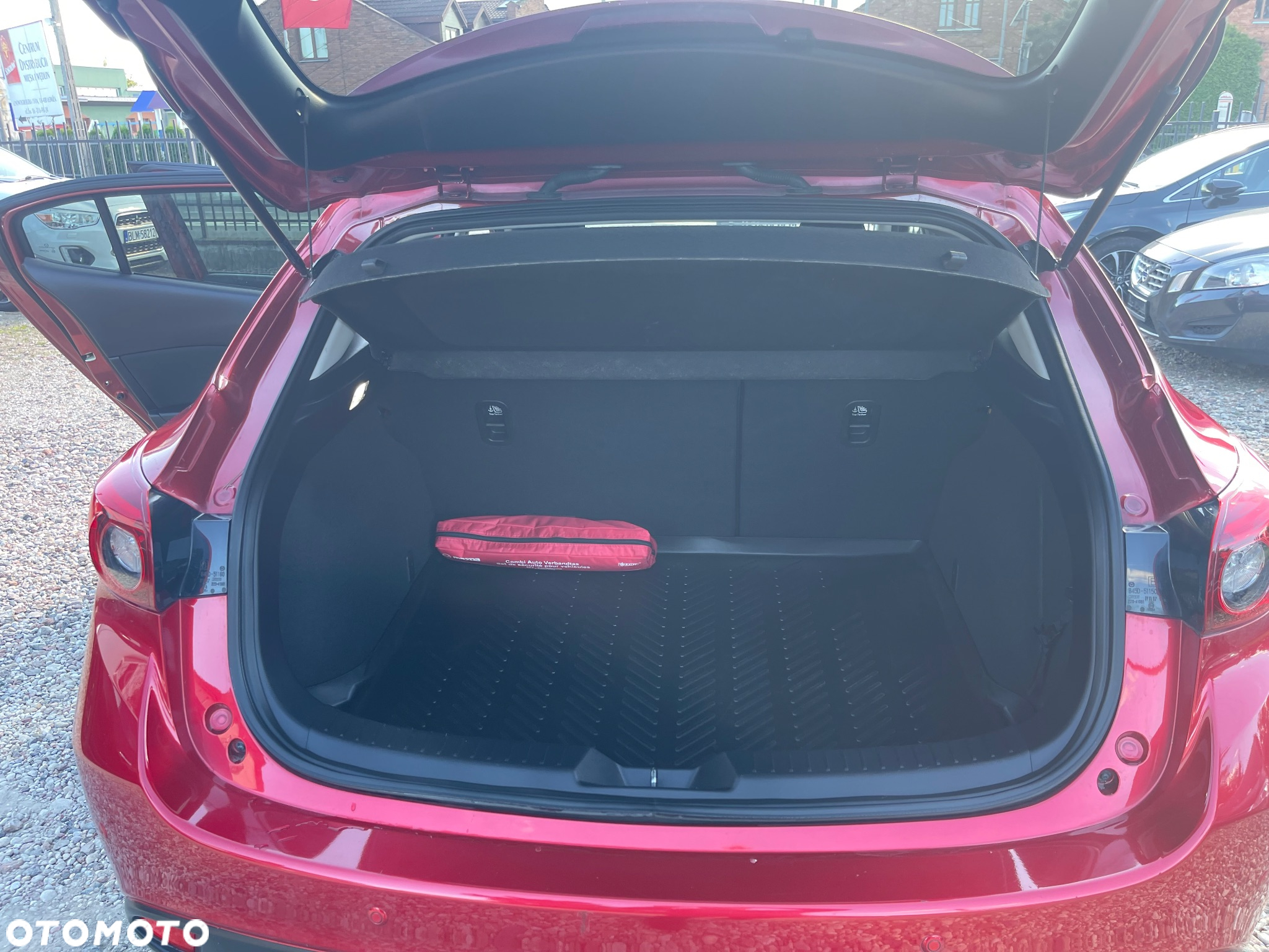 Mazda 3 SKYACTIV-D 105 Center-Line - 14