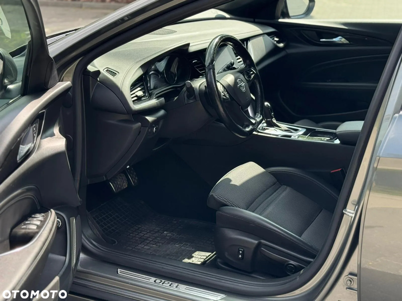 Opel Insignia 2.0 CDTI Innovation S&S - 12