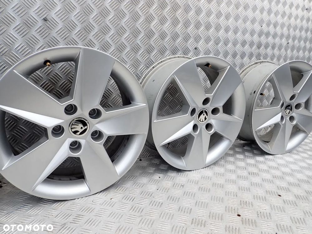 FELGI ALUMINIOWE SKODA OCTAVIA III 6,5JX16 ET46 5E0601025H - 2