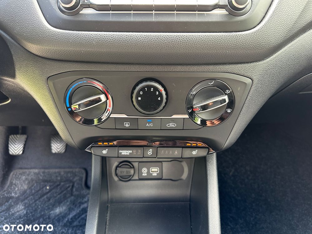 Hyundai i20 blue 1.0 T-GDI Passion Plus - 17