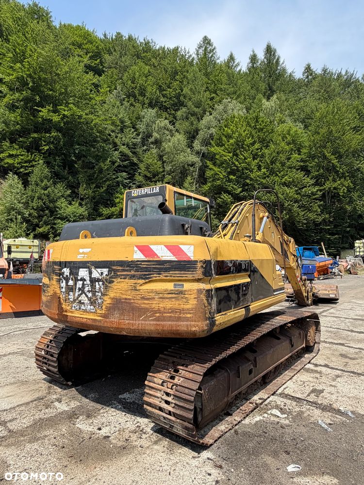 Caterpillar 318B - 2