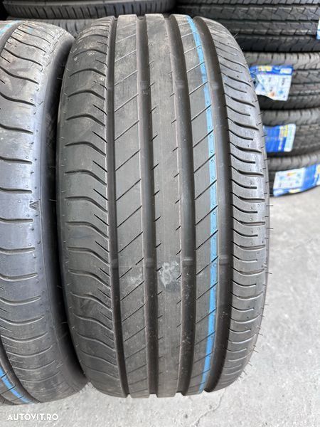 235/45/19 Dunlop 4piese - 2