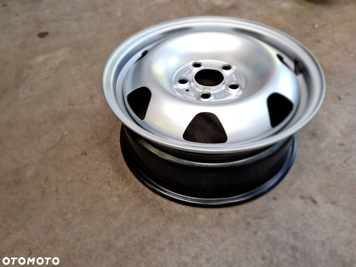 VW Transporter T5 T6 Felgi Stalowe 7x17 5x120 ET56 NOWE - 4