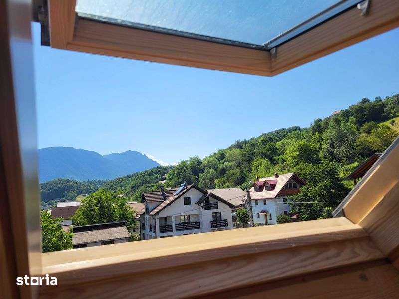 apartament cu 2 camere si curte in vila tip duplex Zarnesti — fotografia 1