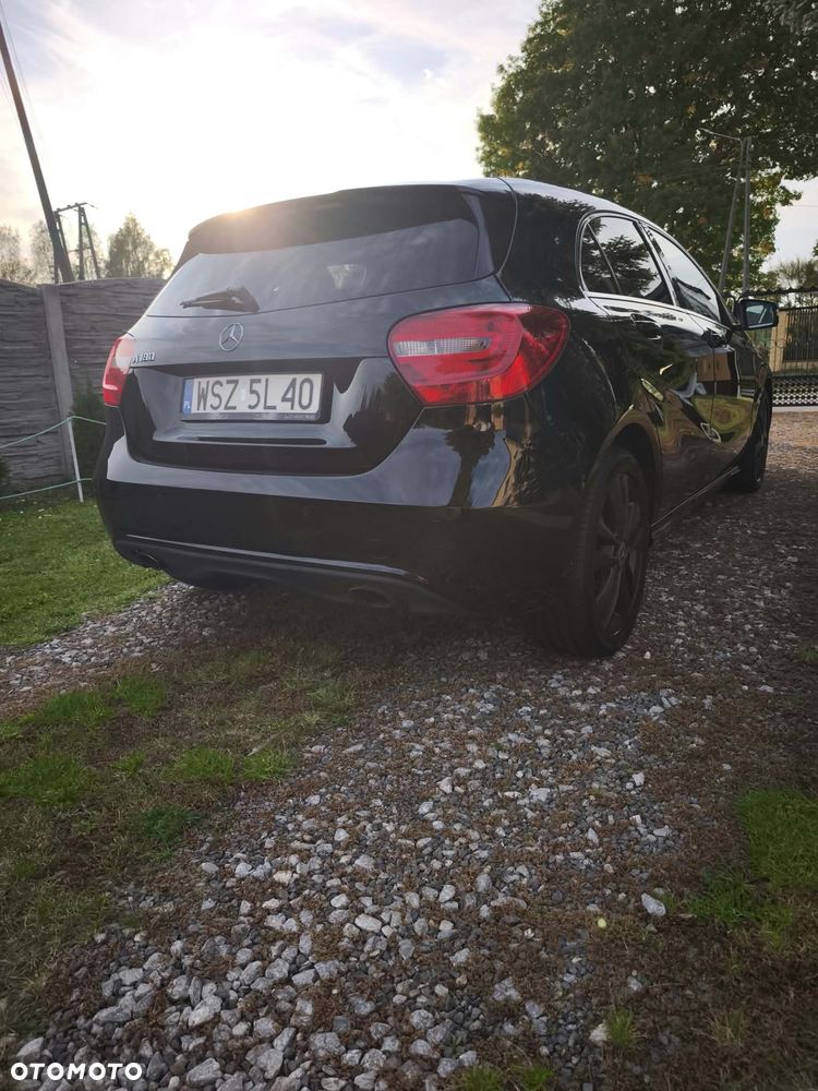 Mercedes-Benz Klasa A 180 BlueEfficiency Edition - 3