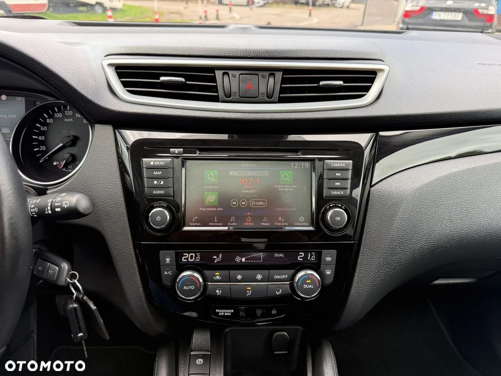 Nissan Qashqai 1.3 DIG-T N-WAY - 19