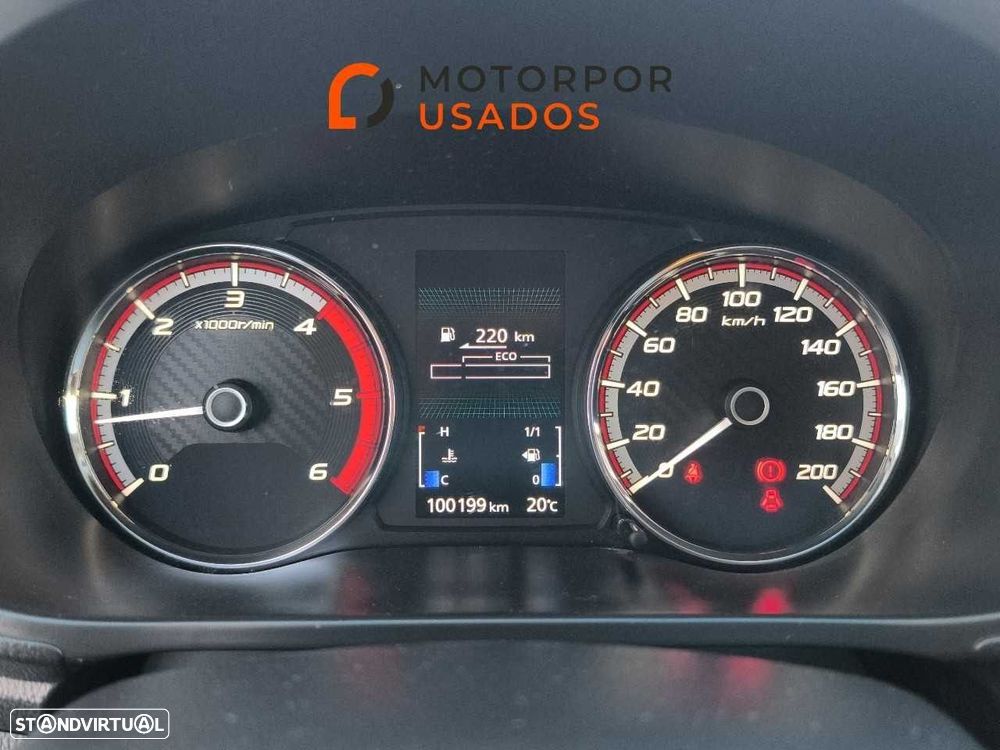 Mitsubishi L200 2.3 DI-D CD Invite Strakar Look 2WD - 17