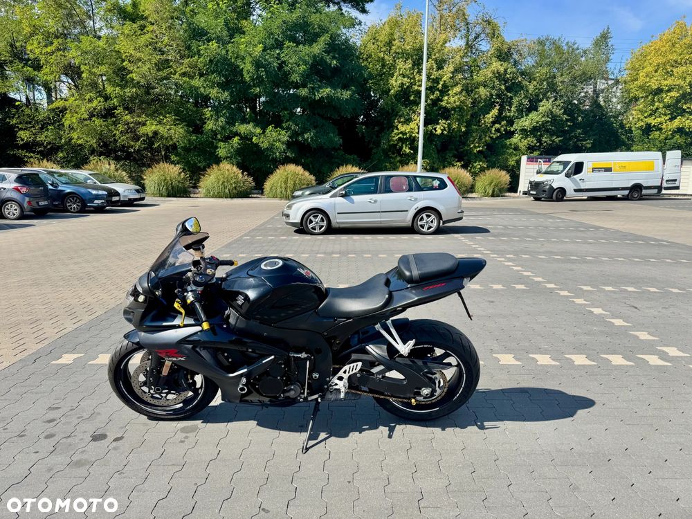 Suzuki GSX-R - 13