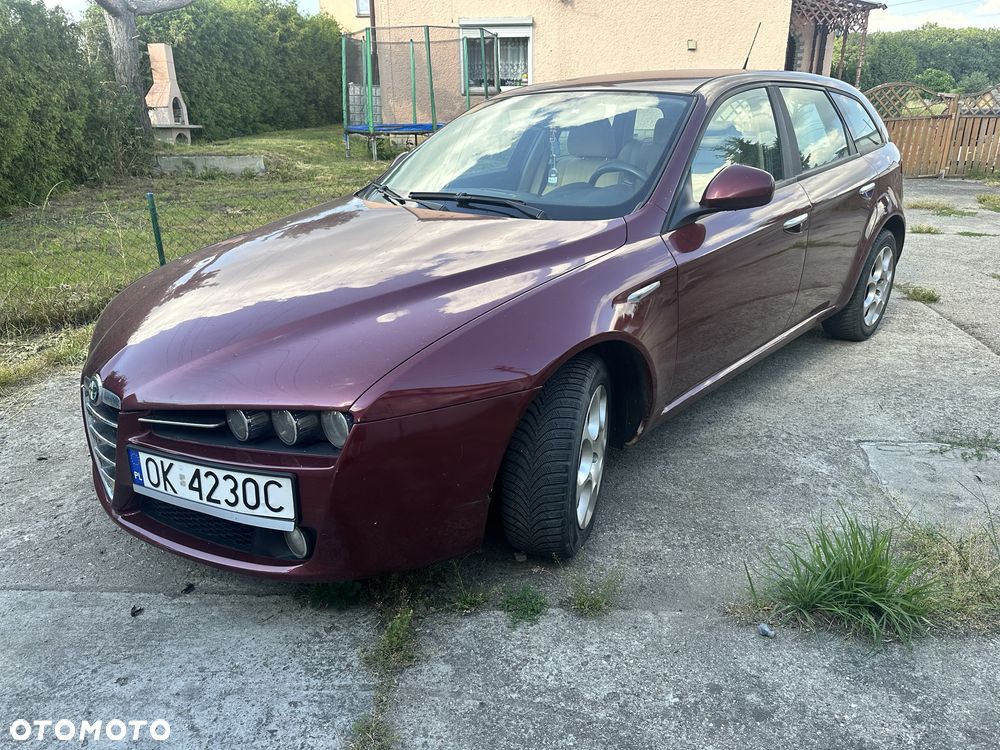 Alfa Romeo 159 - 2