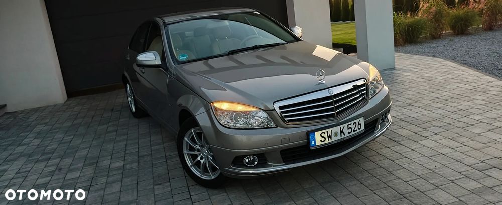 Mercedes-Benz Klasa C - 21